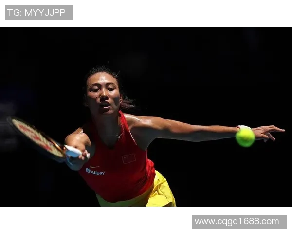 深圳羽毛球队在联合会杯积分榜中以61分稳居第一名展现强劲实力 深圳羽毛球队在联合会杯积分榜中以61分稳居第一名展现强劲实力